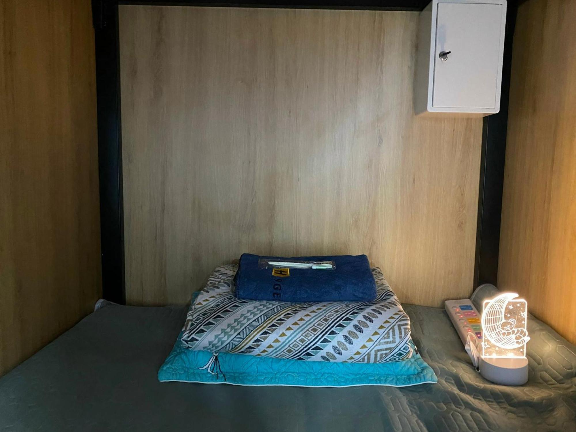 Hotel Start House Capsule 5 Min Walk To The Airport Ciudad Ho Chi Minh  Exterior foto